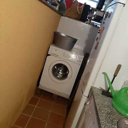 Homestay Casa En Con Jardin, Costa Brava